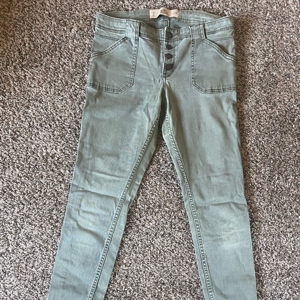 Hollister Women's Skinny Jeans in Olive